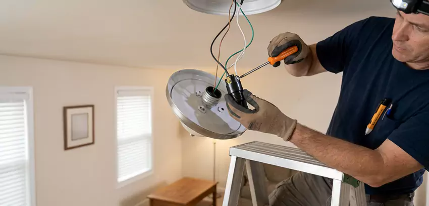 Outdoor and Landscape Light Socket Replacement in Kennesaw